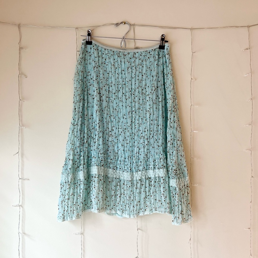 Vintage Y2K Guess Floral Milkmaid Prairie Midi Skirt